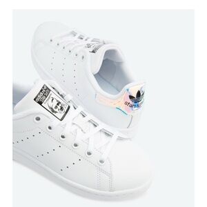 Rare Adidas Stan Smith White Leather Shoes with holographic detailing